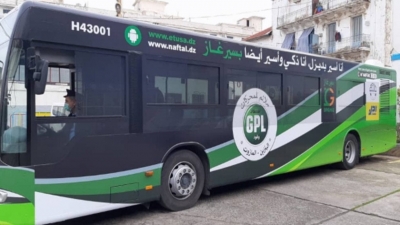 Energie Propre : Premier bus et premier camion au Diesel-GPLC mis en marche